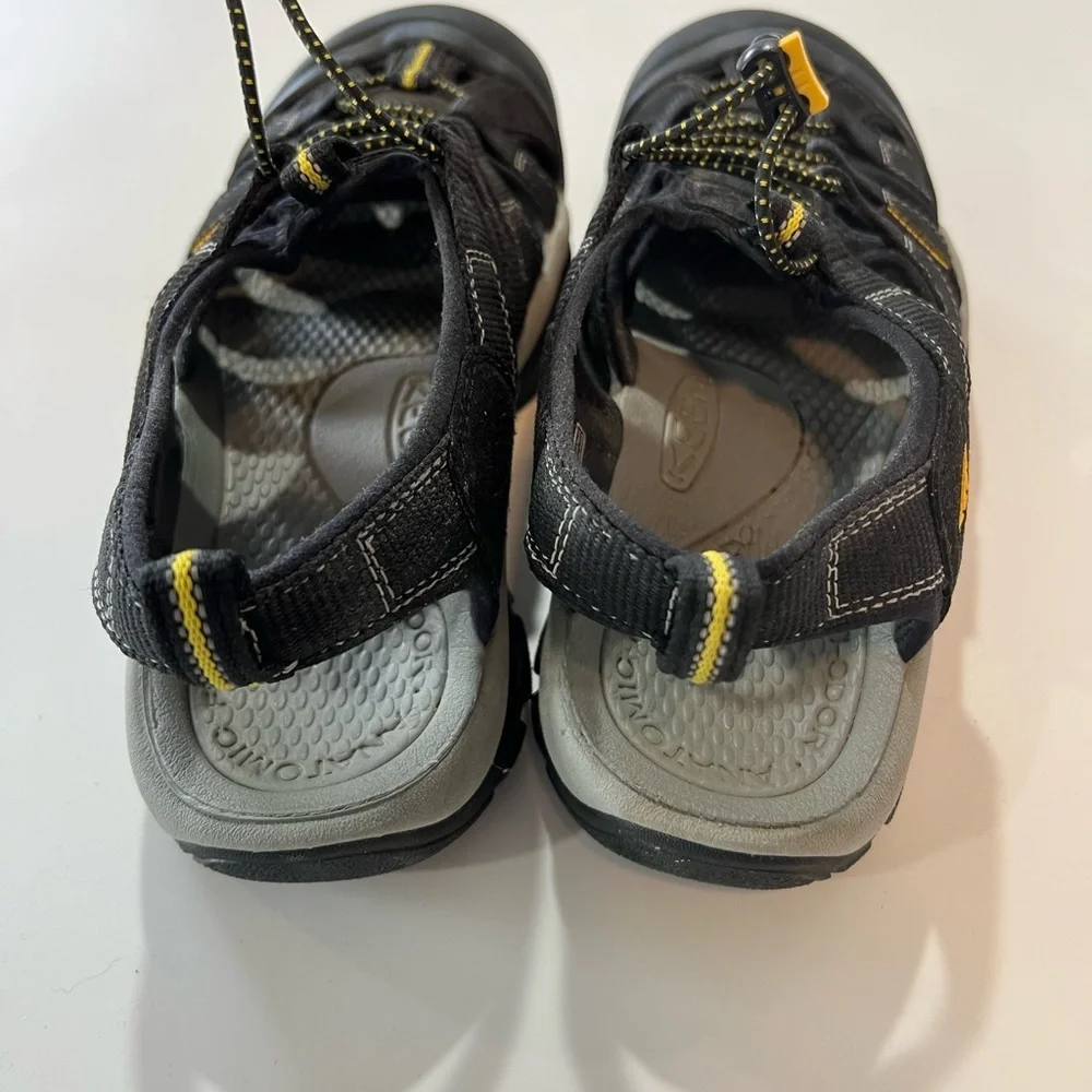 Keen Black and Yellow Outdoor Sandals - Picture 5 of 11